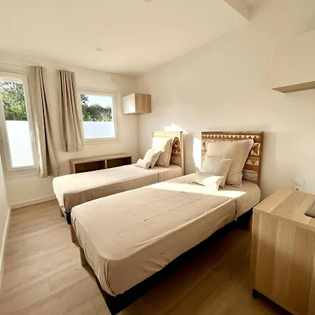 Les Tartanes, 2 Chambres, à 80 M De La Plage, Rénové, Climatisé, Confort